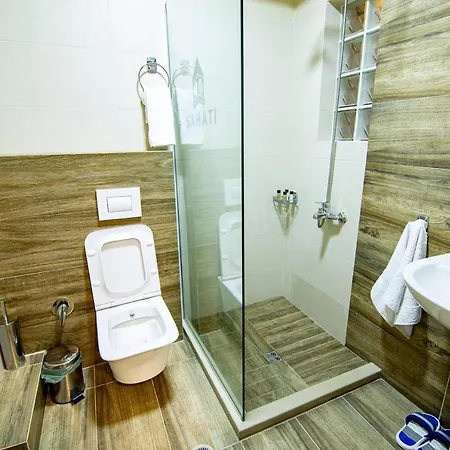 Hotel Sahati & Restaurant