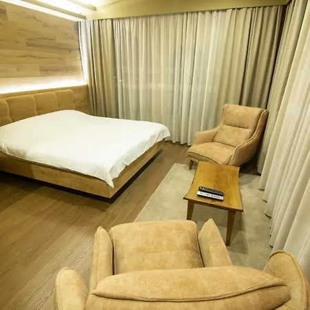 Hotel Sahati & Restaurant *